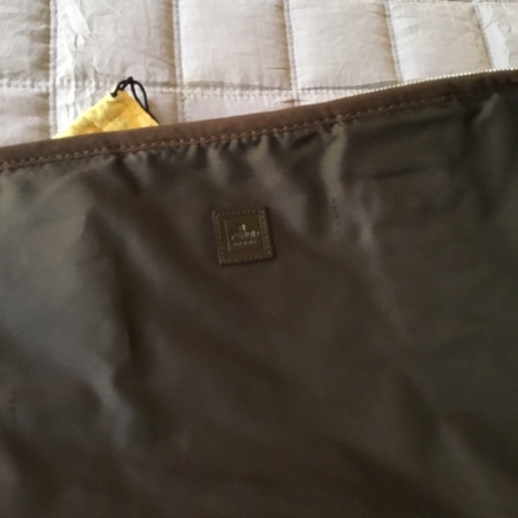 Fendi Travel Bag - Picture 8 of 8